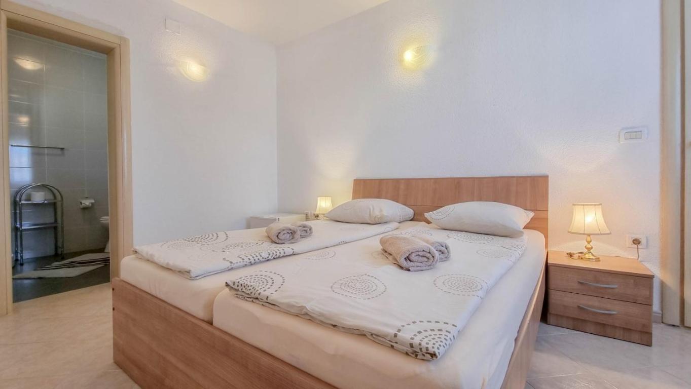 Lucijana Room Novigrad Istria Esterno foto